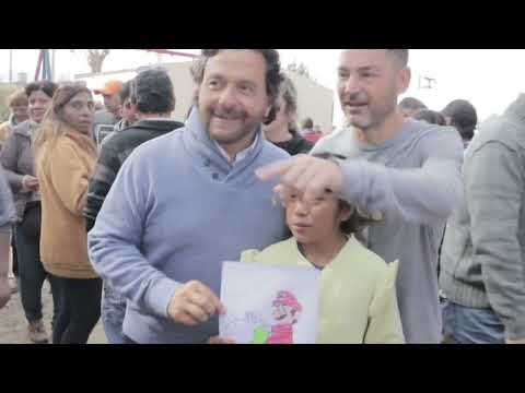 En barrio Pablo Saravia, el gobernador Sáenz recorrió los servicios del programa “La Muni en tu barrio” y saludó a los vecinos