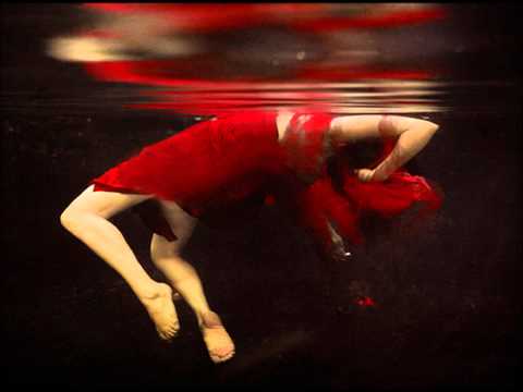 I Close My Eyes - Weeping Willows