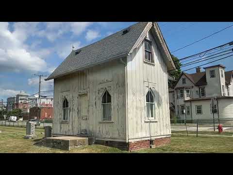 Orchard Street Cemetery Gatehouse