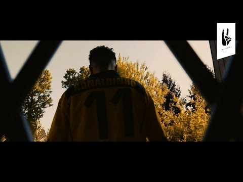 Vaz Tè - Esse Magazine Freestyle #25 (Prod. Nebbia)