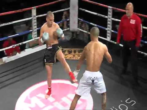 Gino Bourne vs Karim El Jouharti (A1 World Combat Cup 2011)