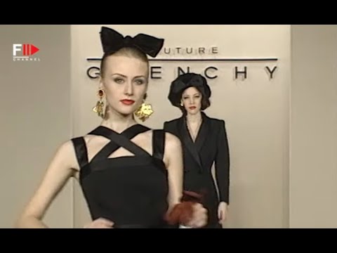 GIVENCHY Fall 1993 Paris - Fashion Channel