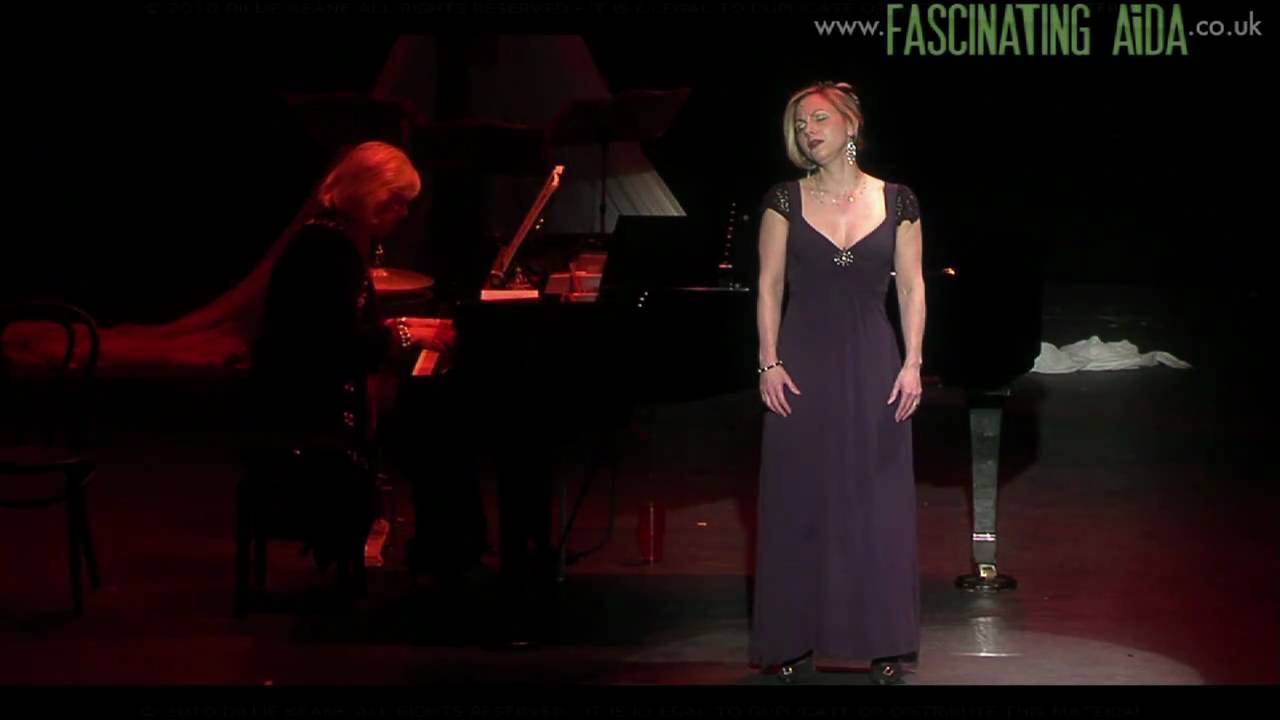 FASCINATING AIDA - I WATCHED TWO PEOPLE