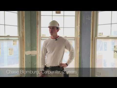 FISKARS Plaktukas universalus su viniatraukiu L video