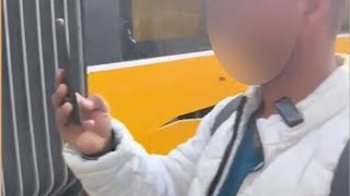 Deragliamento del tram a Milano: «È una tragedia e invece di aiutare la gente filmano con i telef...