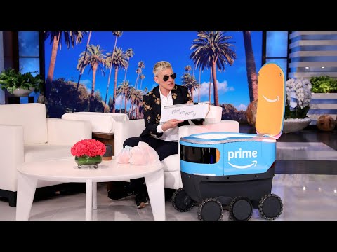 アマゾンの新宅配ロボット「スカウト」がエレンの新商品「Be Kind Box」をお届けします (Amazon’s New Delivery Robot 'Scout' Brings Ellen Her New Be Kind Box Products!)