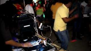 DJ CHIQUI DUBS en vivo en CHORRERA /Panamá (29/10/2012)