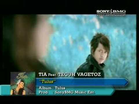 Tia & Teguh -Tulus