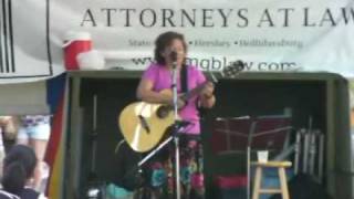 Deirdre Flint Entertains at Arts Festival