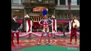 Raise You Up / Just Be - KINKY BOOTS (2013 Macy's Thanksgiving Day Parade)