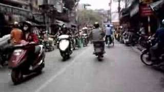 preview picture of video 'Hanoi Cyclo Ride'