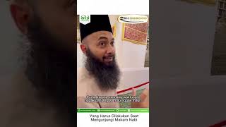 Download lagu Hal yang harus dilakukan ketika berada di Makam Rasulullah #shorts #ustadzsyafiqrizabasalamah mp3
