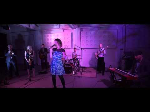 Victoria Klewin & The TrueTones - All along the watchtower (cover)