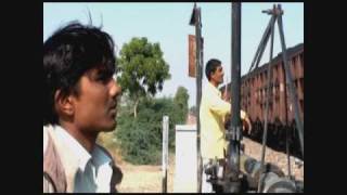 preview picture of video 'Rajastan Railway Crossroad'