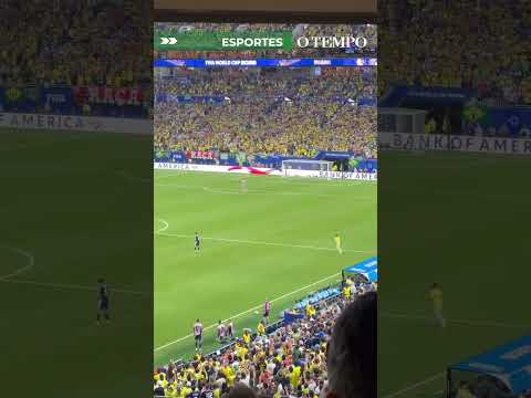 COPA DO MUNDO: Torcida vai à loucura com entrada de Neymar em Brasil x Escócia