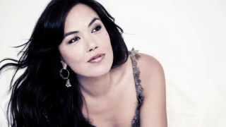 Om Sarve -TINA MALIA (Bridge to Vallabha)