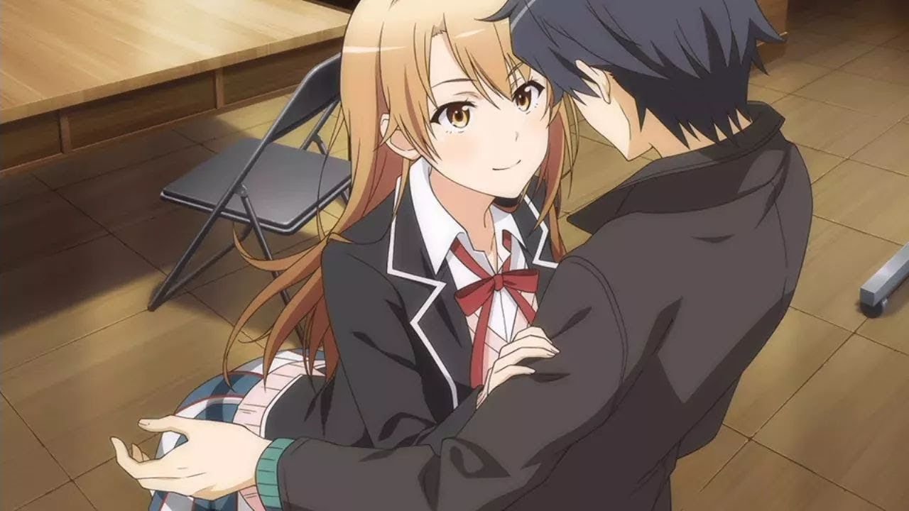 9 ANIMES OU LA PLUS BELLE FILLE TOMBE AMOUREUSE DU HÉROS PAS POPULAIRE ❤️