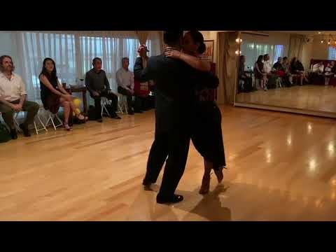 Ana Barros Y Facundo Arnedo.  Tokio 2019 "La Estación"  Llueve otra vez Orq. Carlos Di Sarli