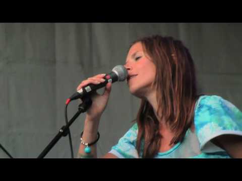 Caroline af Ugglas - Snälla snälla