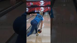 Beautiful Pro Bowler Diana Zavjalova