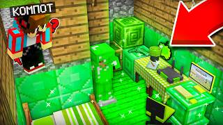 Я НАШЁЛ ИЗУМРУДНУЮ КОМНАТУ ЖИТЕЛЯ ПОД СВОИМ ДОМОМ В МАЙНКРАФТ | Компот Minecraft