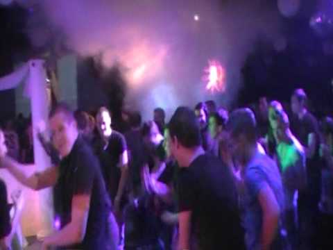 Anagenetic @ Inception, Crazy people!