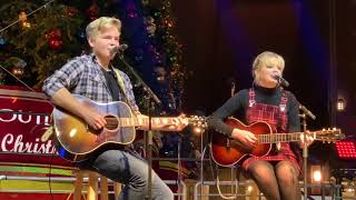 Maddie Poppe and Caleb Lee Hutchinson @ Citadel Tree Lighting - You’ve Got A Friend