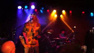 Peelander Z - Too Many Mike