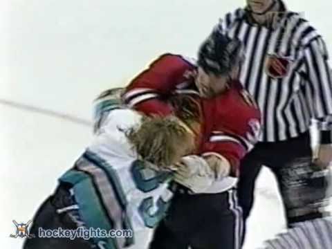 Reid Simpson vs Marty McSorley Jan 29, 1998