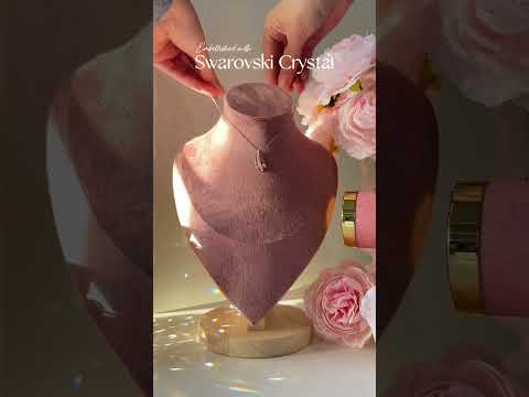 Product video thumbnail