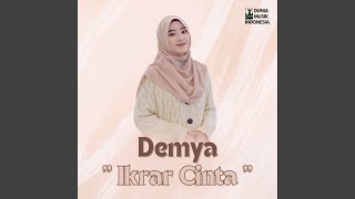 Download lagu Ikrar Cinta mp3