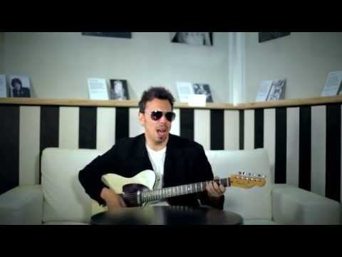 Pablo Perea - En el sofá (Vídeo Oficial HD)