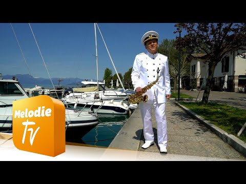 Captain Freddy - Mit der Musik in den Herzen auf Reisen (Offizielles Musikvideo)