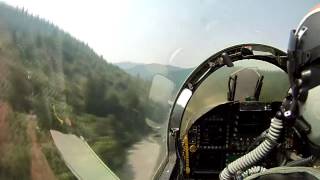 Extreme Low Flying in an F/A-18 Hornet