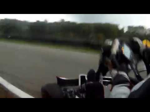 Crash Liedolsheim 22.10.16 Achsenbruch rechts auf der Geraden! :-(