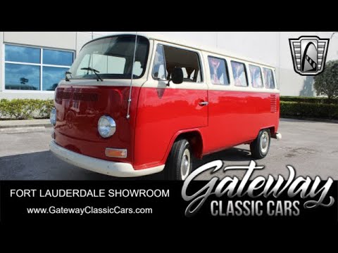 1982 Volkswagen Bus (CC-1928785) for sale in O'Fallon, Illinois