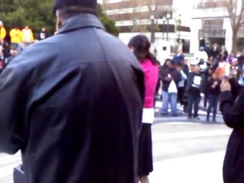 Ashleigh Bochmann singing Amazing Grace