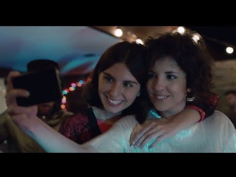 Samsung Galaxy S8 - Sibling Rivalry