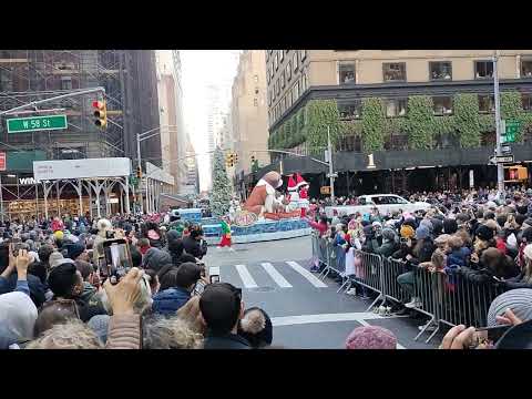 Elf Pets (The Lumistella Company) - Float