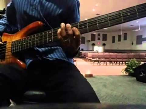 HAY PODER - COVER - MARCOS WITT - BAJO video thumbnail