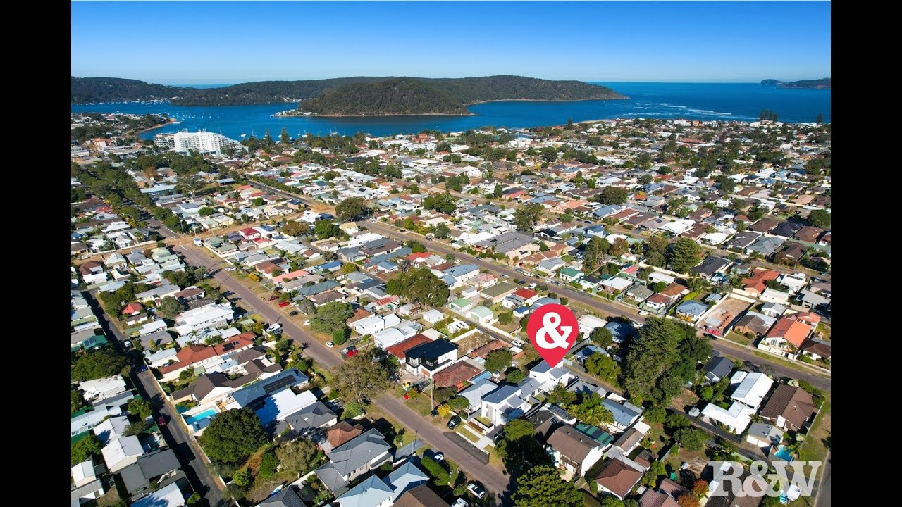 JOHN CAREY Richardson & Wrench Point Clare