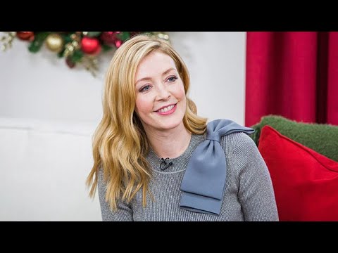 download lagu mp3 mp4 Jennifer Finnigan, download lagu Jennifer Finnigan gratis, unduh video klip Jennifer Finnigan