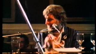 Chas and Dave - Scruffy Old Cow (1982)