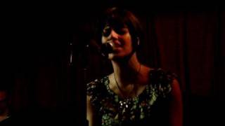 Brooke Fraser - Shadowfeet (Live in Seattle)