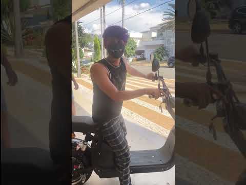 O Matheus pegou a moto do leozinho escondido #dosrosas
