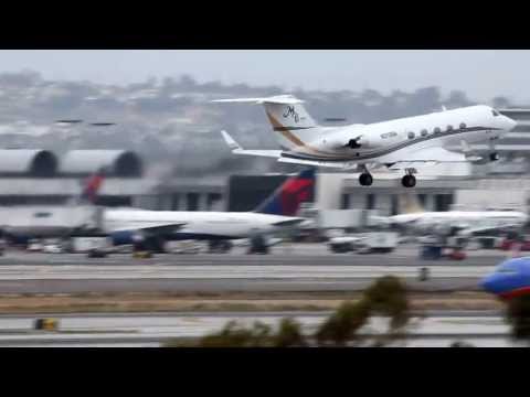Gulfstream G-III Loud Takeoff.