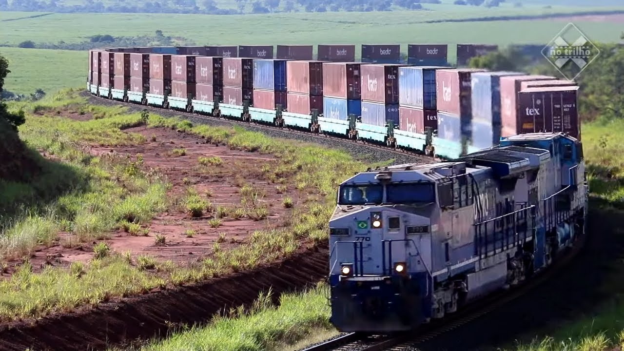 Primeiro Trem Double Stack na Ferrovia Norte-Sul - Translado para Goiás
