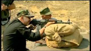 AK47 versus M16 - R. Lee Ermey