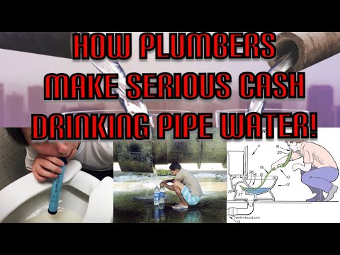 How to solder copper pipe with water in it | Plumbing Explained