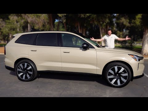 2025 Volvo EX90 Review: Luxury, Tech and a Few Surprises